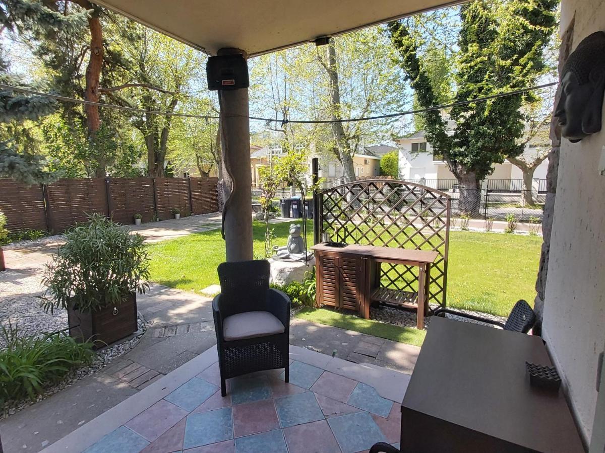 שיופוק Garden Budha Relax Apartman, Parking, Bbq, Terrace מראה חיצוני תמונה