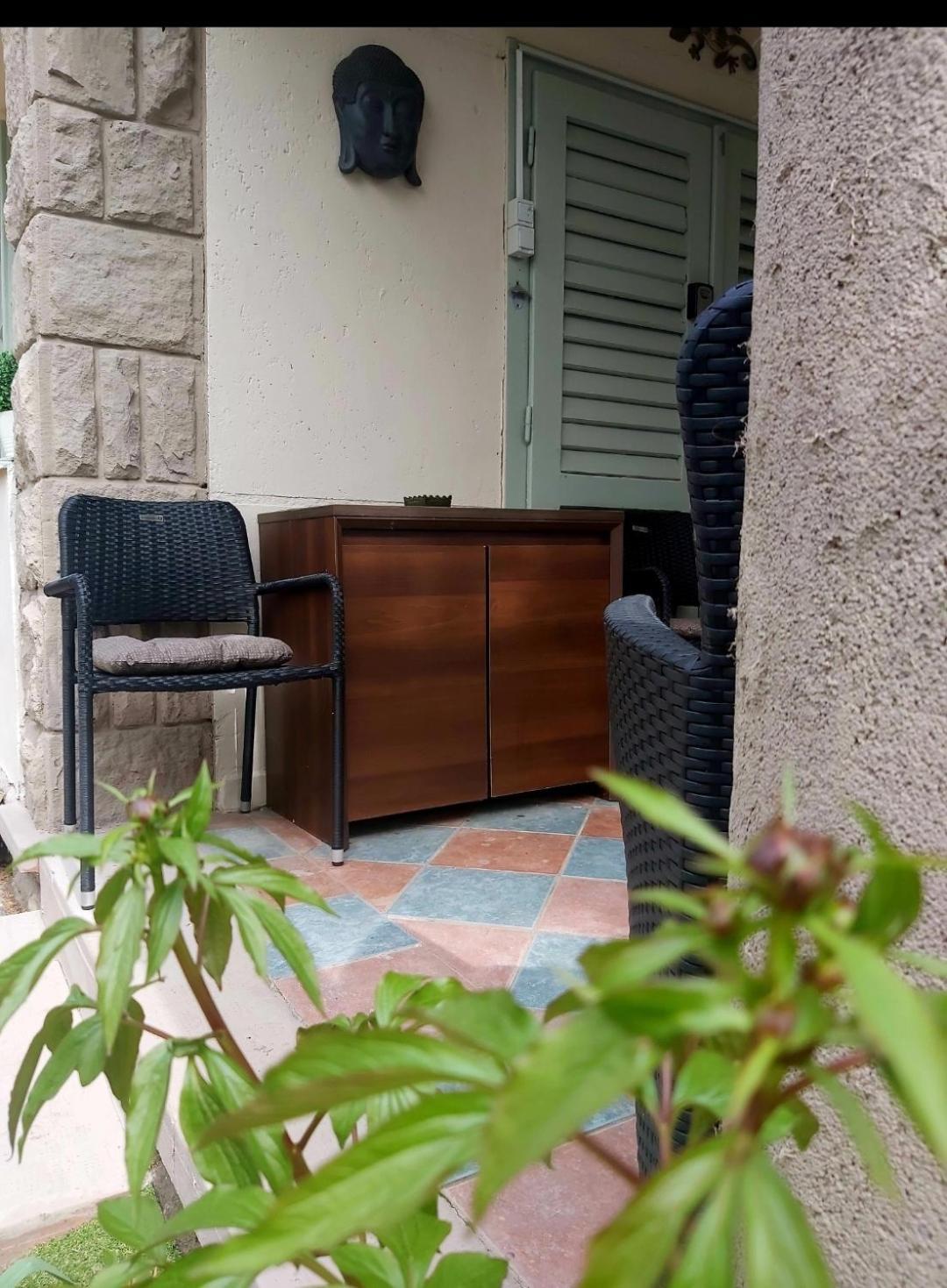 שיופוק Garden Budha Relax Apartman, Parking, Bbq, Terrace מראה חיצוני תמונה